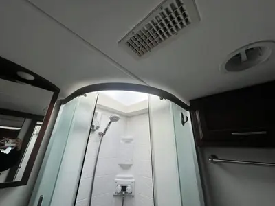 2021 Regency Conversions Ultra Brougham photo 16