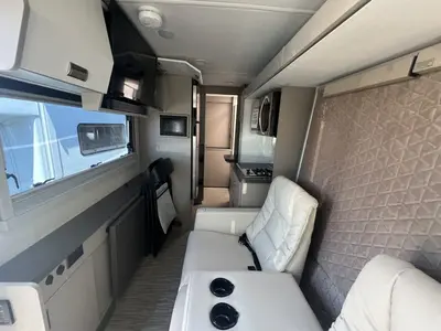 2025 Winnebago Navion photo 4