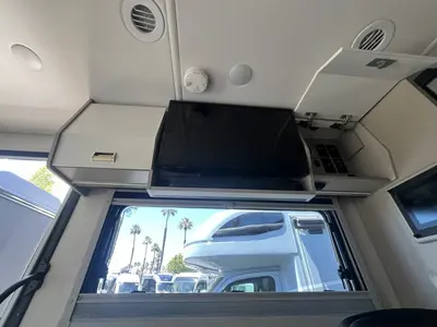 2025 Winnebago Navion photo 11