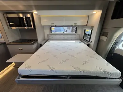 2025 Winnebago Navion photo 12