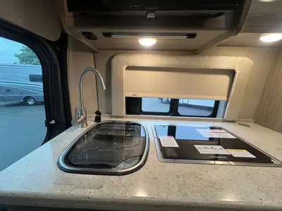 2022 Jayco Swift photo 12