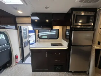 2022 Renegade Vienna photo 6