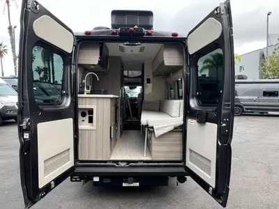 2023 Jayco Swift photo 2