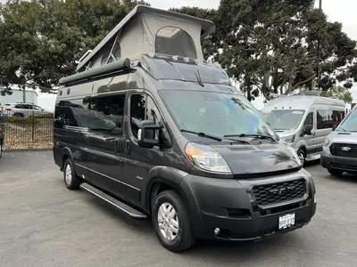 2023 Jayco Swift exterior