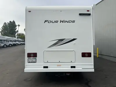 2025 Thor Motor Coach Four Winds photo 24