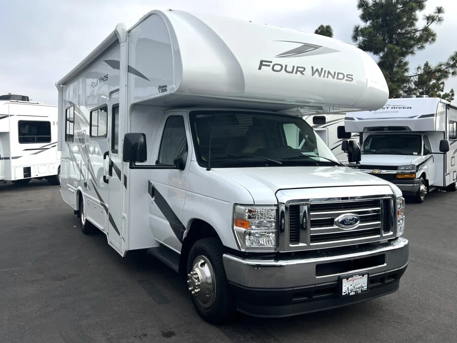 2025 Thor Motor Coach Four Winds exterior