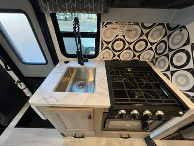2026 Forest River Sunseeker photo 8