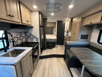 2026 Forest River Sunseeker photo 5