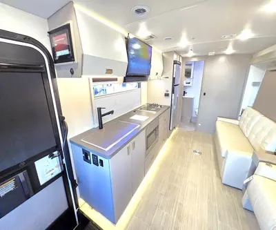 2026 Winnebago View photo 6