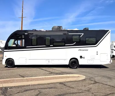 2026 Thor Motor Coach Vegas photo 24