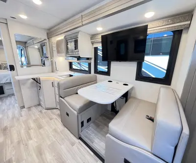 2026 Thor Motor Coach Vegas photo 6