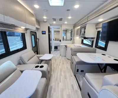 2026 Thor Motor Coach Vegas photo 5