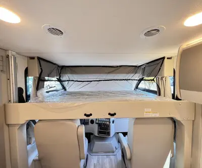 2026 Thor Motor Coach Vegas photo 4