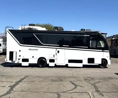 2026 Thor Motor Coach Vegas photo 24