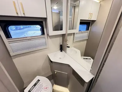 2026 Winnebago View photo 18