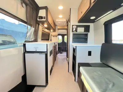 2026 Tiffin Motorhomes GH2 photo 5
