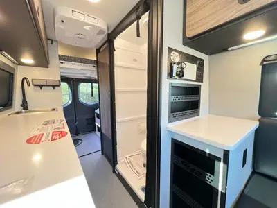 2026 Tiffin Motorhomes GH2 photo 12