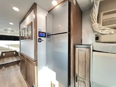 2026 Entegra Coach Accolade XT photo 12