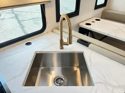 2027 Thor Motor Coach Chateau photo 13