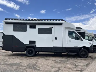 2026 Tiffin Motorhomes Open Trail photo 20
