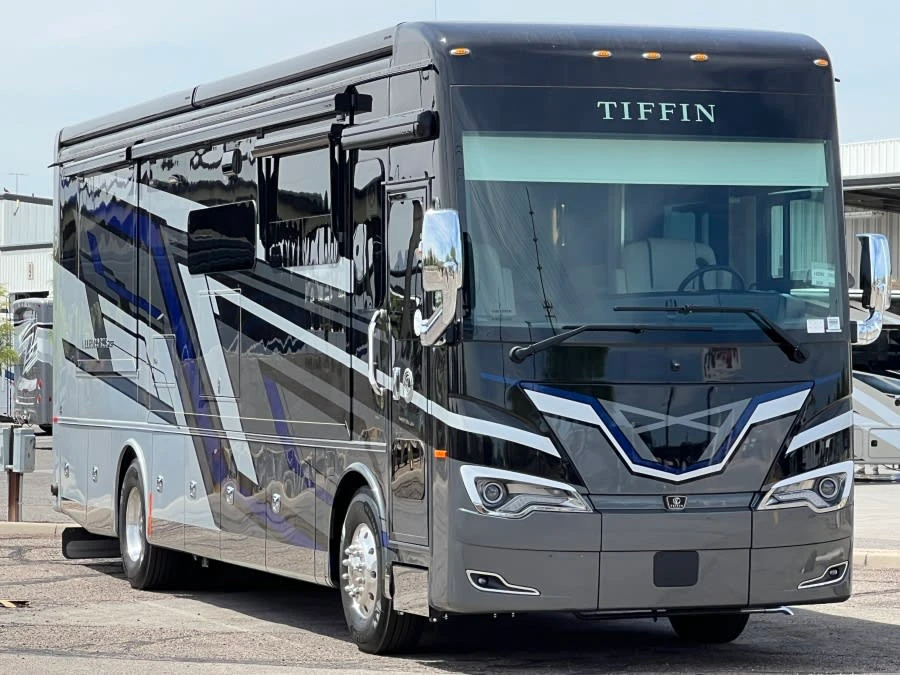 2026 Tiffin Motorhomes Allegro BUS exterior