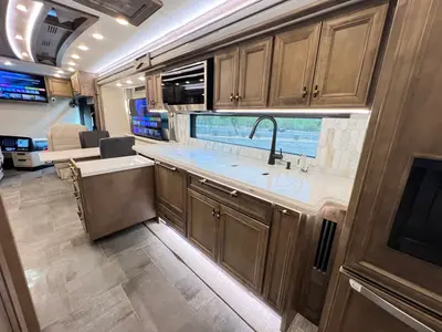 2026 Tiffin Motorhomes Allegro BUS photo 9
