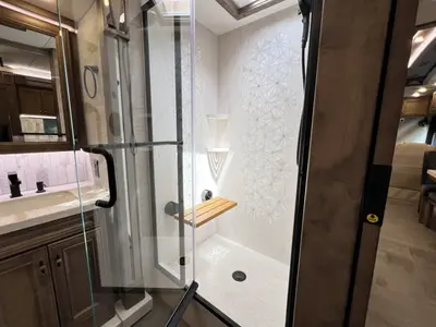 2026 Tiffin Motorhomes Allegro BUS photo 26