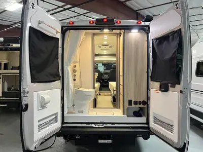 2027 Entegra Coach Ethos photo 2