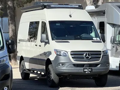 2027 Entegra Coach Launch exterior