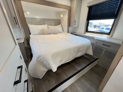 2027 Entegra Coach Odyssey photo 18
