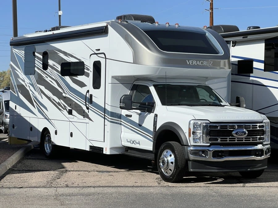 2026 Renegade Veracruz exterior