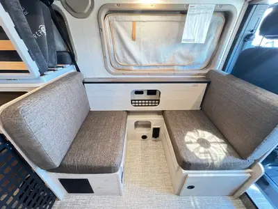 2027 Winnebago Solis Pocket photo 12