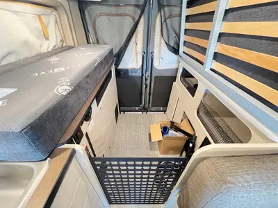 2027 Winnebago Solis Pocket photo 15