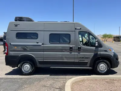 2027 Winnebago Solis Pocket photo 17