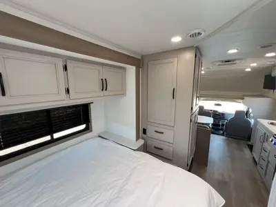 2027 Entegra Coach Odyssey SE photo 17