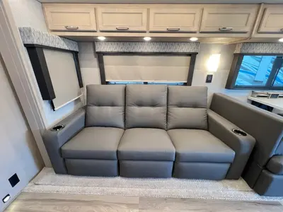 2026 Renegade Verona photo 15