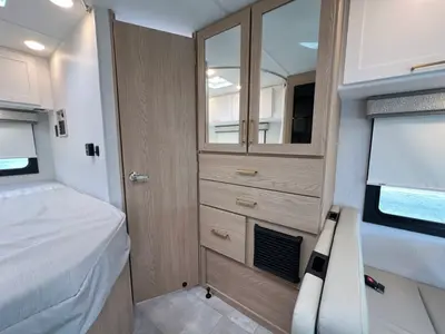2027 Thor Motor Coach Chateau photo 14