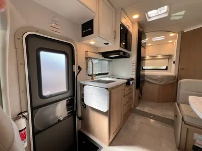 2027 Thor Motor Coach Chateau photo 6