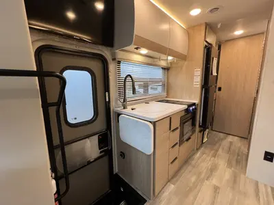 2027 Thor Motor Coach Gemini photo 5