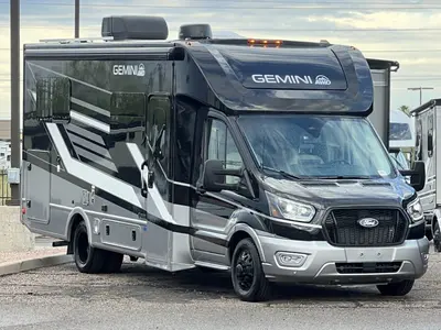2027 Thor Motor Coach Gemini exterior