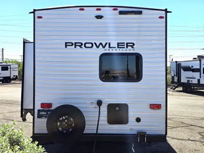 2027 Heartland Prowler photo 26