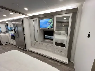 2027 Entegra Coach Vision XL photo 22