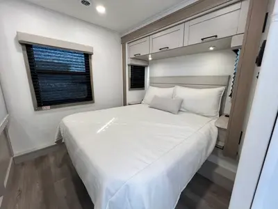 2027 Entegra Coach Odyssey photo 18