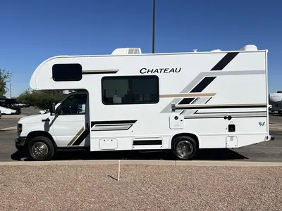 2027 Thor Motor Coach Chateau photo 22