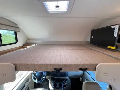 2027 Thor Motor Coach Chateau photo 4