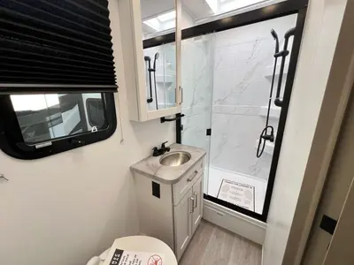 2027 Entegra Coach Odyssey photo 17