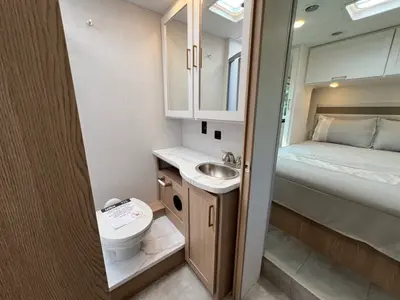 2027 Thor Motor Coach Chateau photo 17