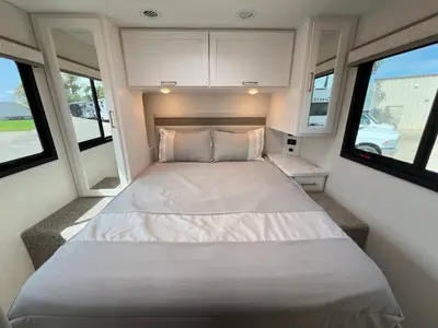 2027 Thor Motor Coach Chateau photo 16