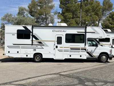 2027 Thor Motor Coach Chateau photo 20