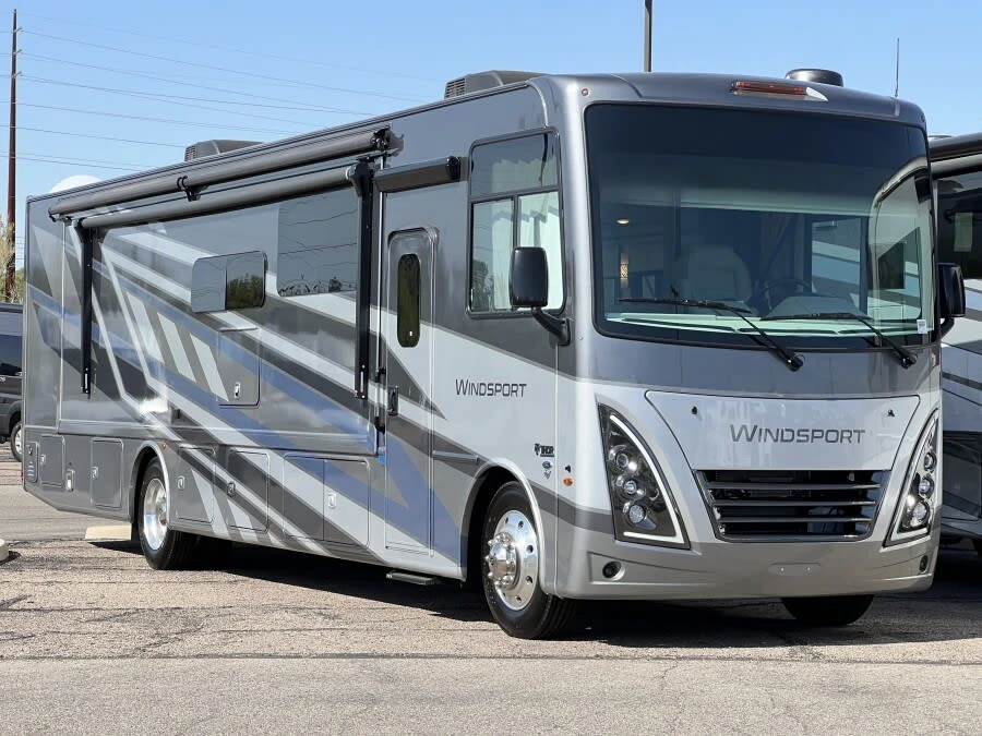 2027 Thor Motor Coach Windsport exterior